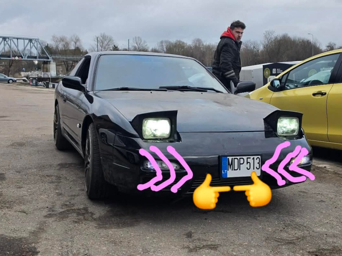 Nissan 200sx s13