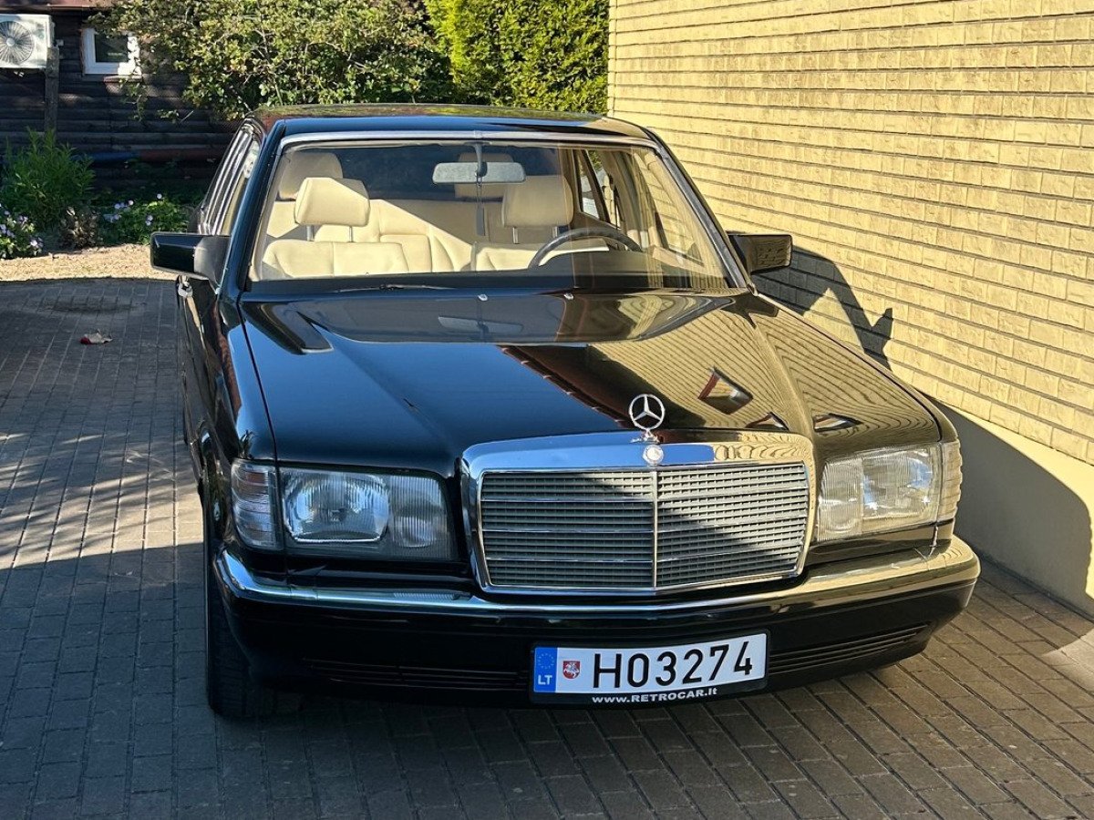 Mercedes W126