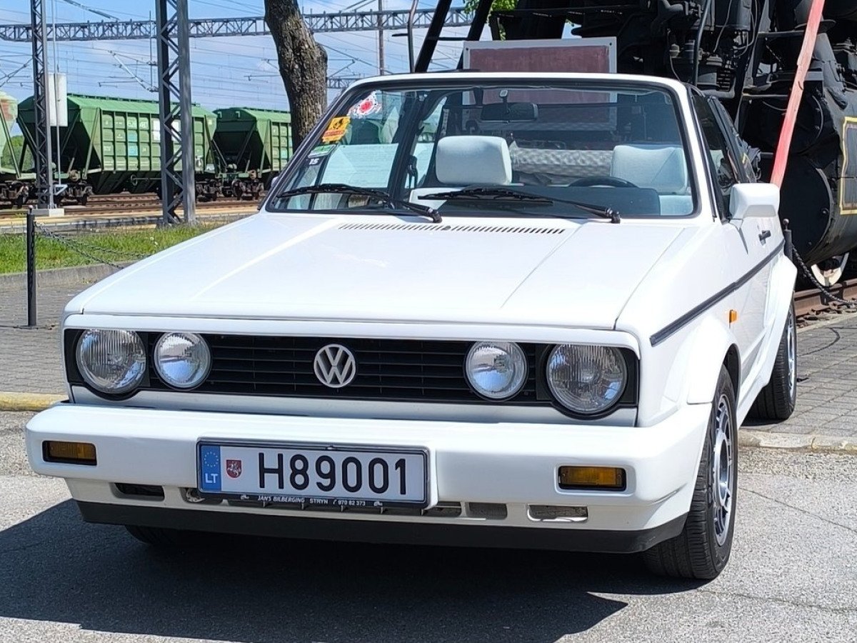 Volkswagen Golf Cabrio